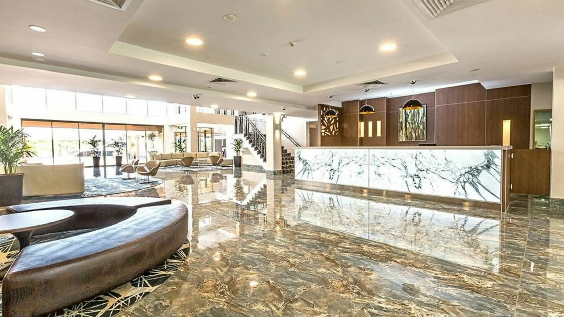 Hope Harbour Hotel Gold Coast Australia